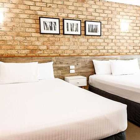 Sunshine Coast Motor Lodge Woombye Buitenkant foto
