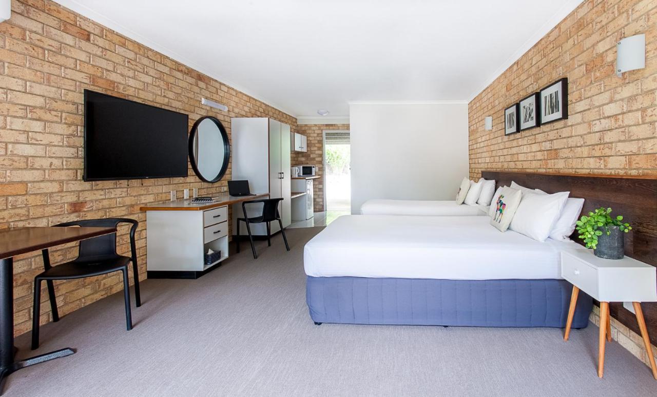 Sunshine Coast Motor Lodge Woombye Buitenkant foto