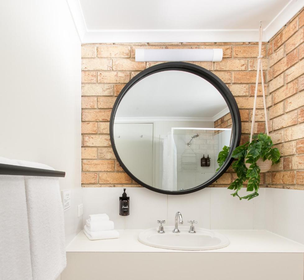 Sunshine Coast Motor Lodge Woombye Buitenkant foto